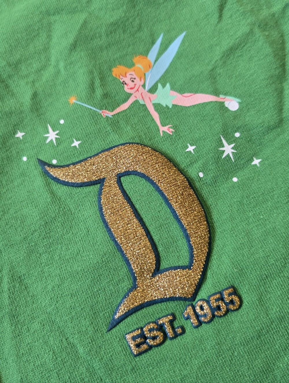 Disney Parks Classics Disneyland Holiday Greetings Spirit Jersey Green Adult NEW - Picture 15 of 15
